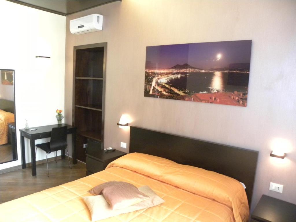 B&B Il Campanile Neapel Zimmer foto