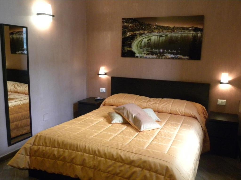 B&B Il Campanile Neapel Zimmer foto